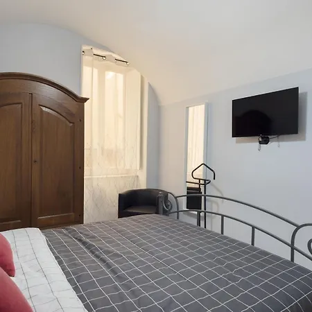 Apartament Residenza Beccadelli Neapol