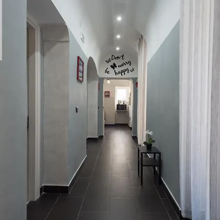 Residenza Beccadelli * Neapol